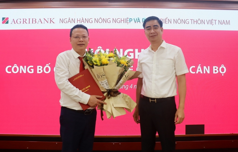 CÔNG TY DỊCH VỤ AGRIBANK TỔ CHỨC HỘI NGHỊ CÔNG BỐ QUYẾT ĐỊNH VỀ CÔNG TÁC CÁN BỘ