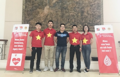 Thanh niên Công ty Dịch vụ Agribank đến với ngày hội Giọt hồng tuổi trẻ sẻ chia yêu thương
