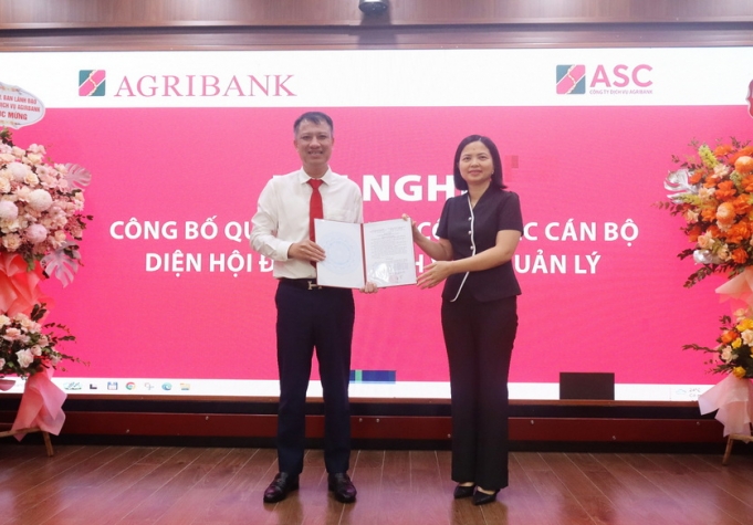 HỘI NGHỊ CÔNG BỐ QUYẾT ĐỊNH CỦA HỘI ĐỒNG THÀNH VIÊN AGRIBANK VỀ CÔNG TÁC CÁN BỘ TẠI CÔNG TY DỊCH VỤ AGRIBANK (ASC)